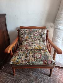 Poltrona in legno 