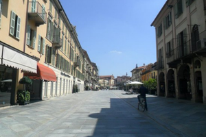 Negozio di parrucchiera ben avviato