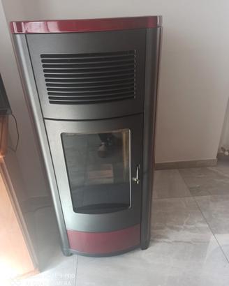 Stufa a pellet Mcz Hydro 