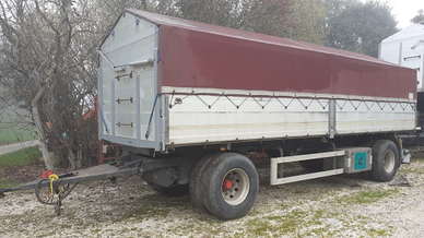 Rimorchio ribaltabile