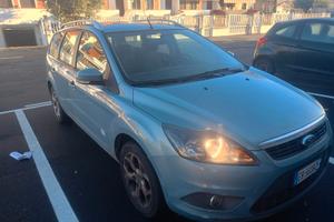 Ford Focus station wagon benzina/GPL anno 2010