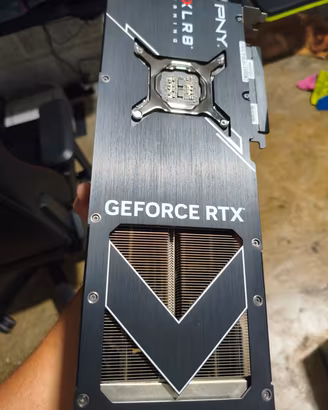 RTX 4080 super PNY Xlr8 gaming 
