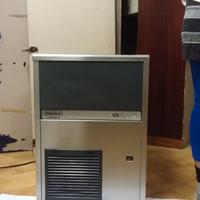 MACCHINA DEL GHIACCIO PROFESSIONALE 