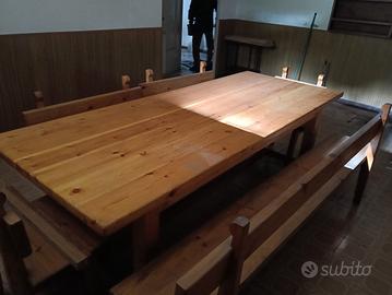 Tavolo e Panche in legno