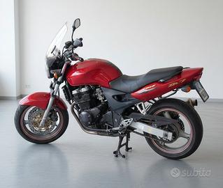 Kawasaki ZR 7 - 2000