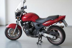 Kawasaki ZR 7 - 2000