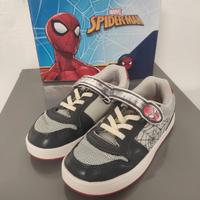 Scarpe taglia 29 a tema Spiderman x bambino