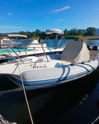 GOMMONE MARLIN 28 -2 FB MERCURY- VALUTO PERMUTA