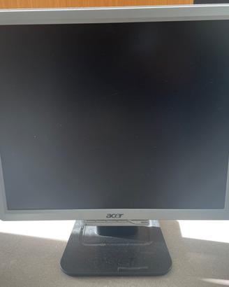 MONITOR ACER AL1716.