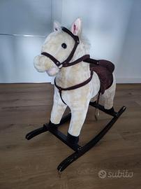 Cavallo a dondolo con Suoni