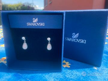 Orecchini con pendente di brillantini Swarovski