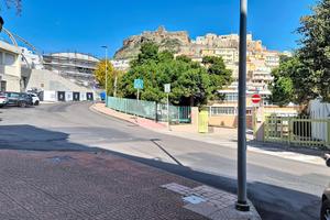 2 LOCALI A CASTELSARDO