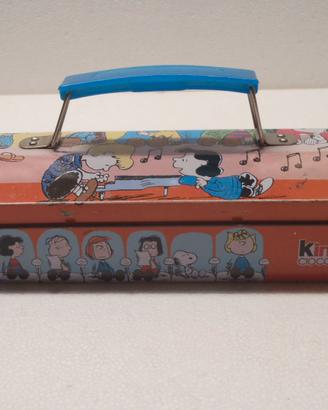 Kinder cioccolato scatola latta PEANUTS