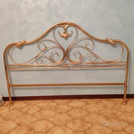 Letto matrimoniale in ottone bagnato in oro