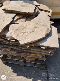 bancale di pietra a spacco 30/35 mq € 100,00