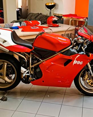 Ducati 996 prima serie 5000 km originali.