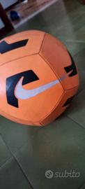 Pallone da calcio Nike Pitch Trading