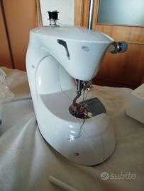 Mini Macchina da Cucire Portatile "3 in 1 Magic Se