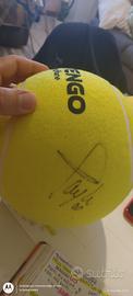 Palla ingrandita con autografi tennis 2026
