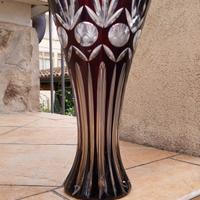Vaso da arredamento, di vetro lavorato. 
