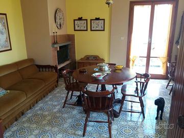 Appartamento a Roccamonfina in Parco con Piscina