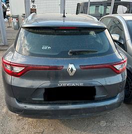 Ricambi renault megano 2019