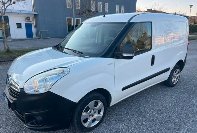 FURGONE OPEL COMBO DOBLO 1.6MTJ CARGO