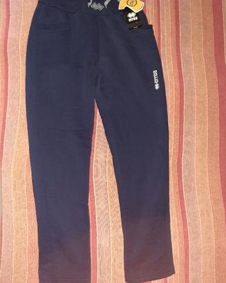 pantaloni errea taglia XS  nuovi