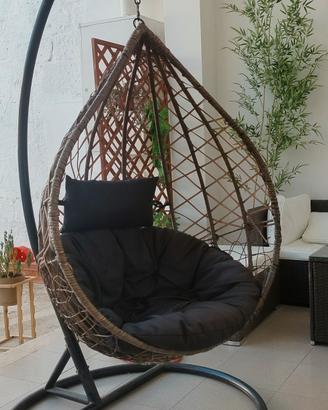 sedia a dondolo da giardino