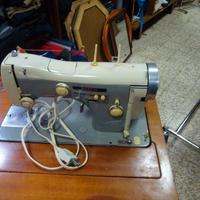 macchina d cucire vintage elettrica