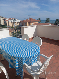 Grazioso appartamento in seconda fila fronte mare