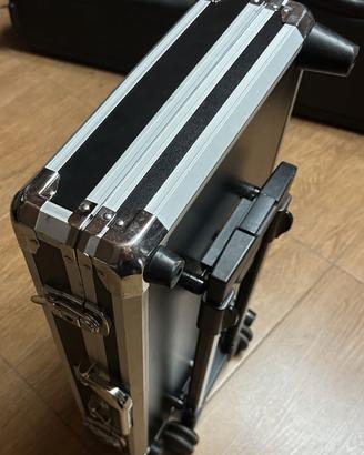 Pedali multieffetti per chitarra + Ampli Marshall