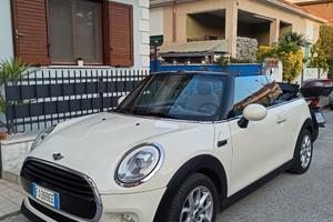 mini Cooper D cabriolet 