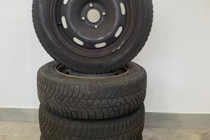 Cerchi e gomme 185/65 R15 88T M+S invernali