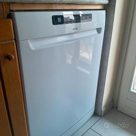 LAVASTOVIGLIE IGNIS COME NUOVA