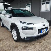 Citroen C4 Cactus BlueHDi 100 Shine