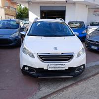 Peugeot 2008 1.6 e-HDI Allure