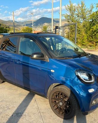 Smart ForFour Cabrio 70 1.0 twinamic Passion