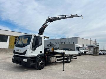 Eurocargo 160E28 con gru 4 sfili e cassone fisso