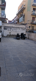 Posto auto scoperto via Corinto