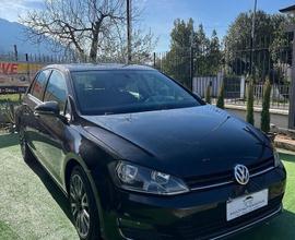 Volkswagen golf 7" serie 1.6 tdi dsg