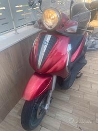 beverly piaggio 300