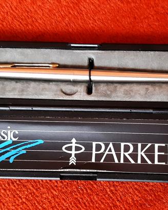 Parker Classic Stilografica Vintage 1986 (UK)