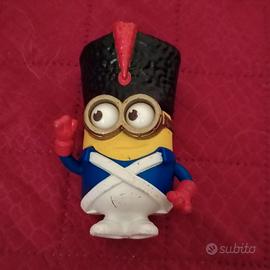Minion Bob guardia reale