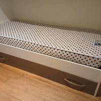 Letto singolo con secondo letto estraibile