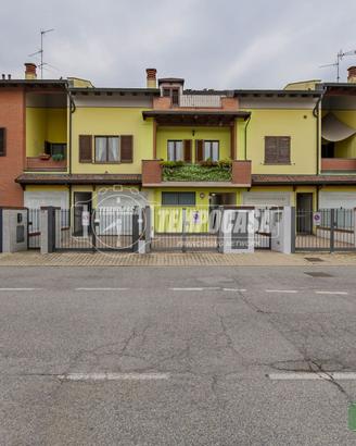 SPLENDIDO TRE LOCALI INDIPENDENTE