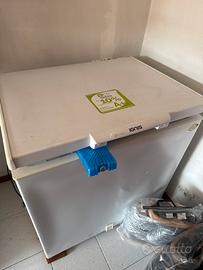 Frigorifero a pozzetto