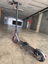 Monopattino Xiaomi Mi Pro 2