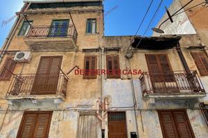 Casa, Altofonte.
