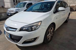 Opel Astra 1.7 Cosmo 130cv